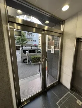 東京リアル岩本町ビルの外観