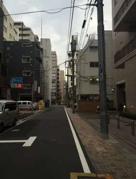 山本2ビルの外観
