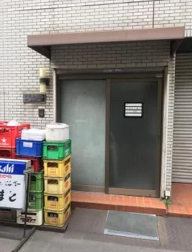 伊勢権ビルの外観