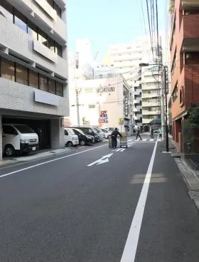 岩本町サニービルの外観