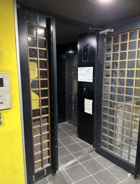 WATANABE THIRD BUILDING (旧:リブラ岩本町Ⅱの外観