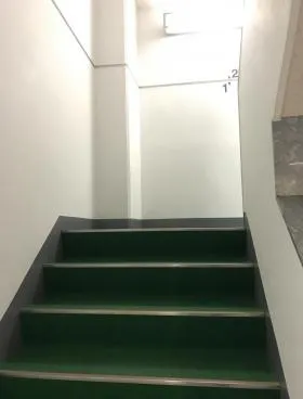 リベラ岩本町ビルの外観