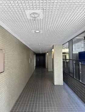 岩本町SYビルの外観