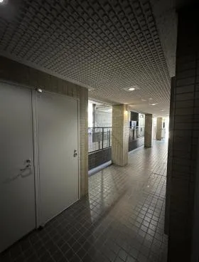 岩本町SYビルの外観
