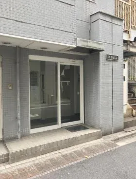 浅野ビルの外観