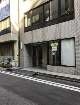 落合ビルの外観