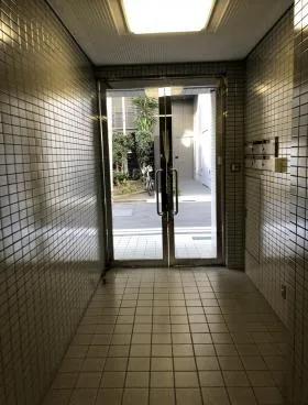 落合ビルの外観