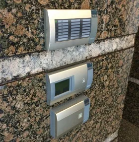 池袋ウエストビルの外観