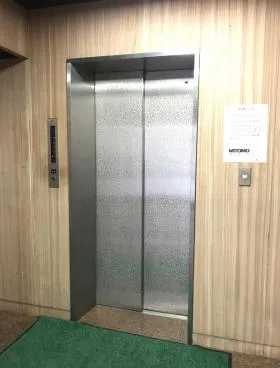 大手町宝栄ビルの外観