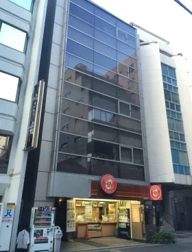 立花日英ビルの外観