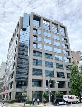 神田橋パークビルの外観
