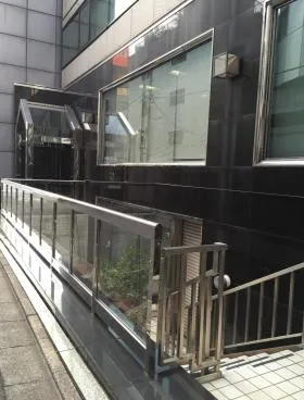錦精社神田ビルの外観