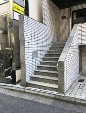 TPビルの外観