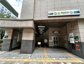 A9出入口から地上に出る