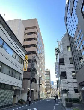 イトーピア岩本町一丁目ビルの外観