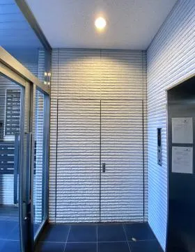 ACN神田錦町ビルの外観