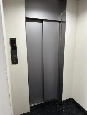 神田KMビルの外観