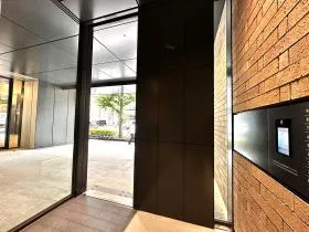 WORK VILLA MITOSHIRO(旧:住友商事美土代ビル)ビルの外観