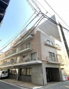 イルモンドビルの外観