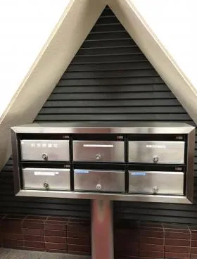 第一ビルの外観