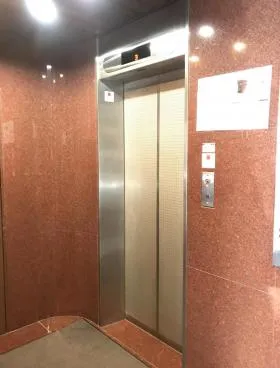 大鷹ビルの外観