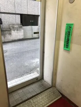 十字屋ビルの外観