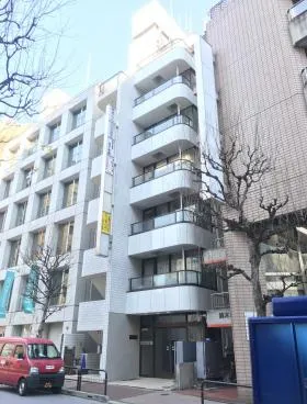 お茶の水桜井ビルの外観