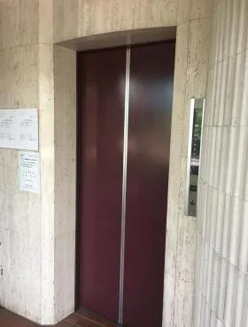 さいかち坂ビルの外観