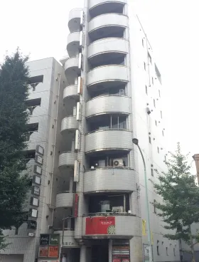 大雅ビルの外観