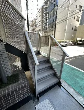 イマスNBビルの外観