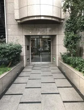 盛光伸光ビルの外観