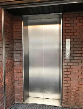 神田セントラルビルの外観