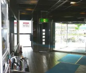 JSビルの外観