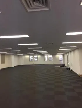 イトーピア岩本町ANNEXビルの外観