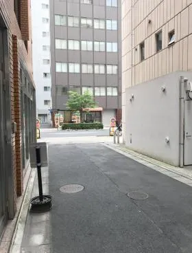 カツミビルの外観