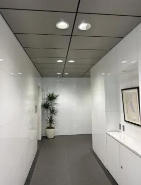 東洋須田町ビルの外観