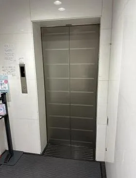 東洋須田町ビルの外観