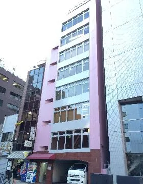 パールビルの外観