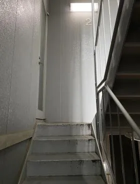 ISアルプスビルの外観
