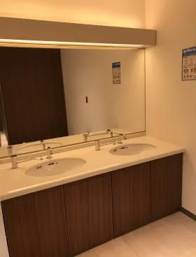 麹町クリスタルシティの外観