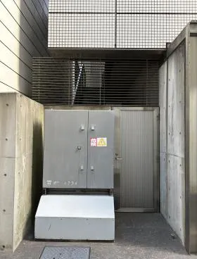 イイヅカビルの外観