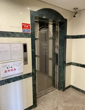 NRT神田須田町(ユニゾ神田須田町2丁目ビルの外観