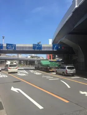 朝日生命上野昭和通ビルの外観