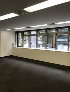 NKビルの外観