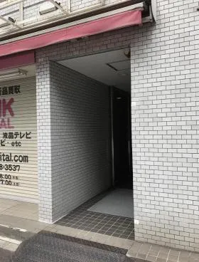 ウインクビルの外観