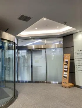 三井ビルの外観