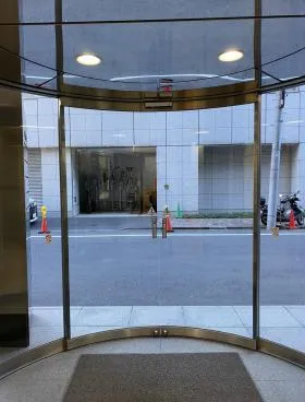三井ビルの外観