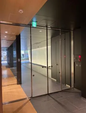 EDGE小伝馬町ビルの外観