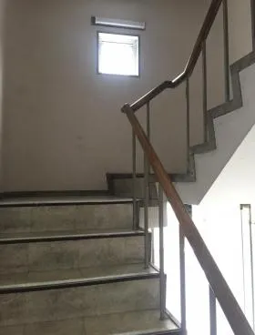 洋装社ビルの外観