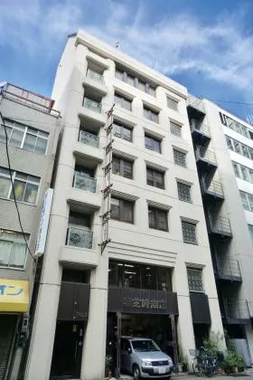 芝崎ビルの外観